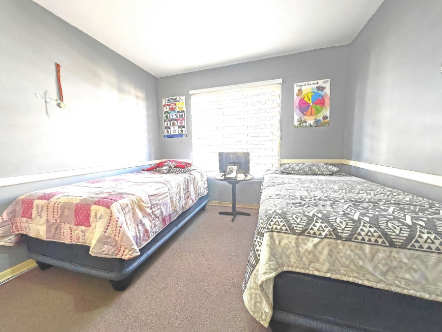 3 Bedroom Property for Sale in Pellissier Free State